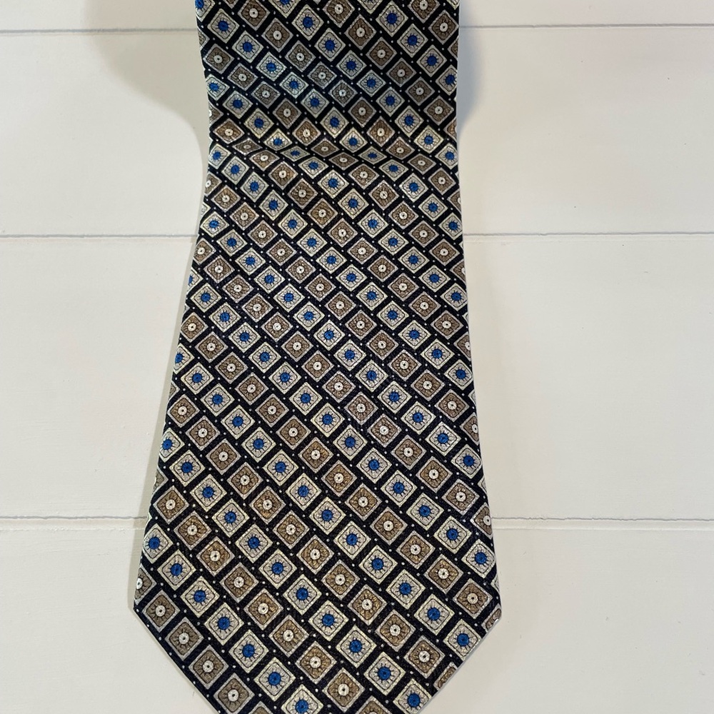 Geometric Patterned Tie in Blue and Brown
